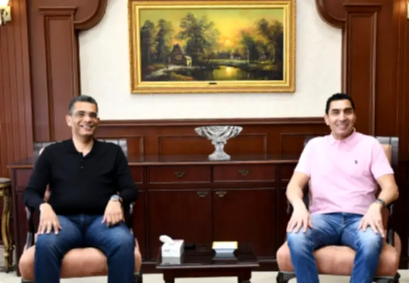 وزير الرياضة يلتقي محافظ البحر الأحمر قبل جولته التفقدية للمنشآت الرياضية