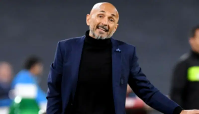 سباليتي يشبّه نجم يوفنتوس بمحمد صلاح: جناح لا يُمكن إيقافه في ليفربول