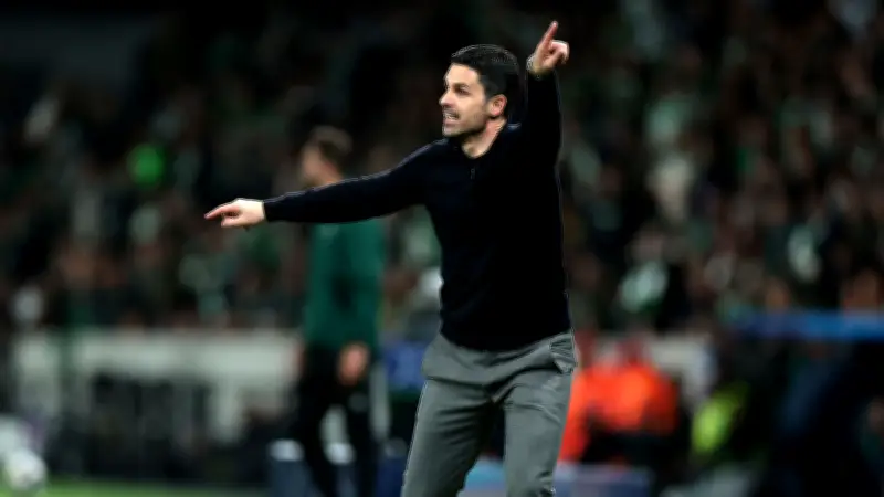 أرتيتا ينفي تجديد عقده مع آرسنال: التركيز على الموسم الحالي والطموحات القارية