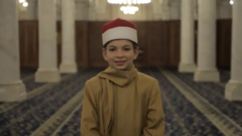 طفل أزهري موهوب.. صوت محمد البكري يخطف القلوب ويبشر بمستقبل واعد في التلاوة