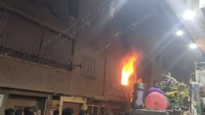 قوات الحماية المدنية بالقليوبية تنجح في السيطرة على حريق شقة سكنية بشبرا الخيمة