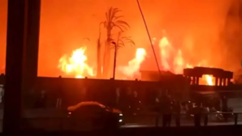 سيطرة الحماية المدنية على حريق هائل بأرض زراعية في المنيب بعد جهود مكثفة