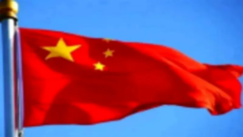 الصين تنفي تسليم منظومات دفاع جوي لإيران بينما بريطانيا تتهم روسيا بدعم طهران عسكرياً