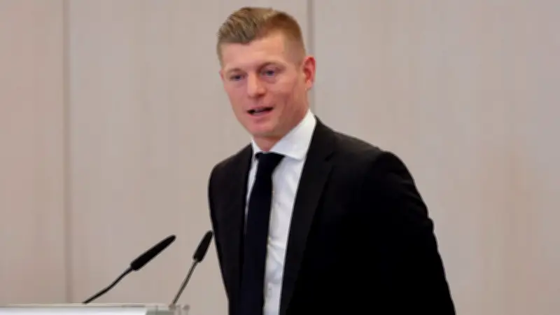 توني كروس يحلل فوز بايرن على ريال مدريد: الملكي أخطر فريق في الفوضى