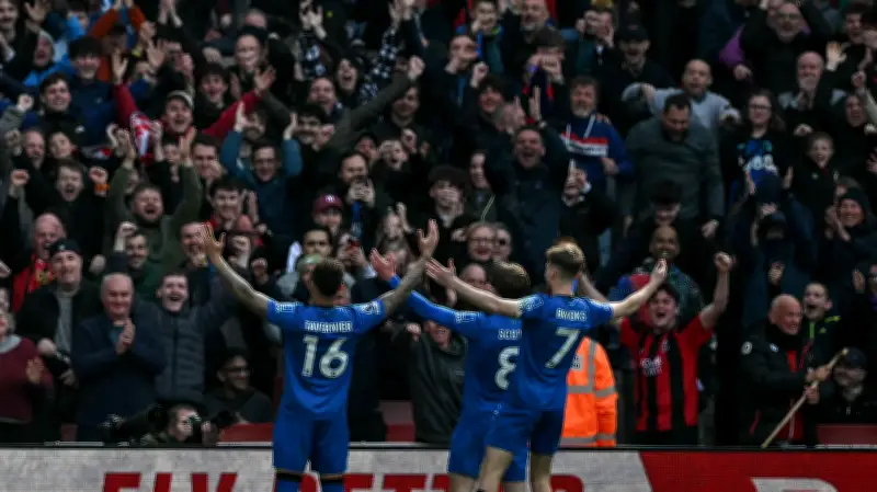 مفاجأة مدوية.. بورنموث يهزم آرسنال ويهدي السيتي فرصة ذهبية في الدوري الإنجليزي