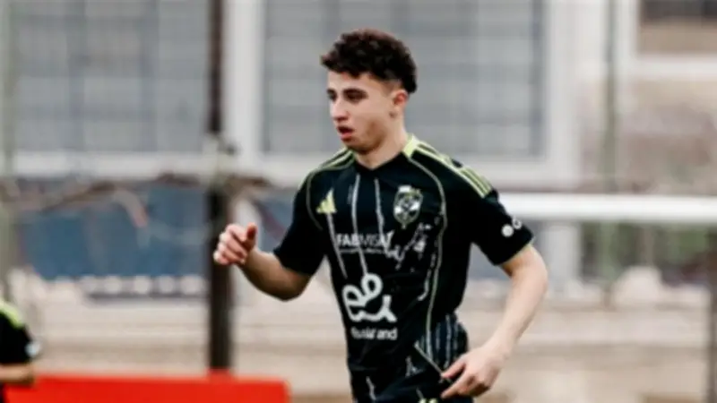 الأهلي يعلن نجاح جراحة لاعب الفريق الشاب بلال عطية بعد إصابة الركبة