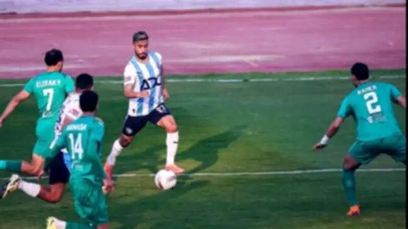 وزير الحرب الأمريكي يؤكد عبور مدمرتين عبر مضيق هرمز وسط تهديدات إيرانية