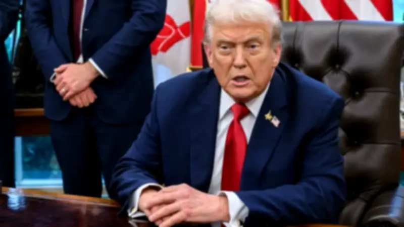 ترامب يشن هجوماً لاذعاً على الإعلام ويصفه بـ"المنحاز والفاسد" بعد التصعيد مع إيران