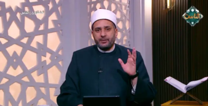 أم تشتكي من ابنتها العاقة لها ورد مفاجئ من أمين الفتوى فيديو