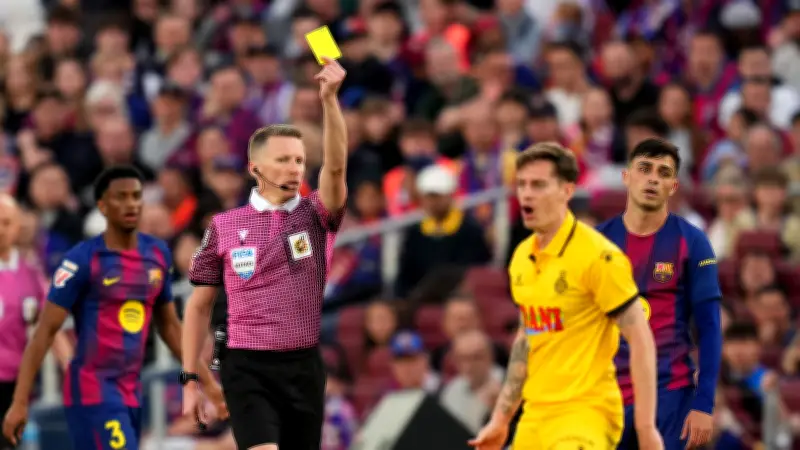 تسعة بطاقات صفراء تشوه ديربي كتالونيا.. برشلونة يهزم إسبانيول بأربعة أهداف مقابل هدف