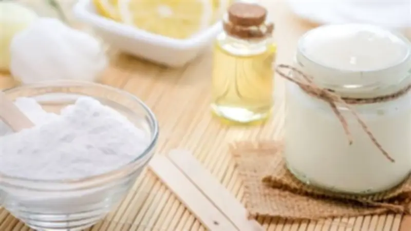 ماسكات طبيعية لاستعادة لمعان الشعر الباهت وتغذيته بعمق