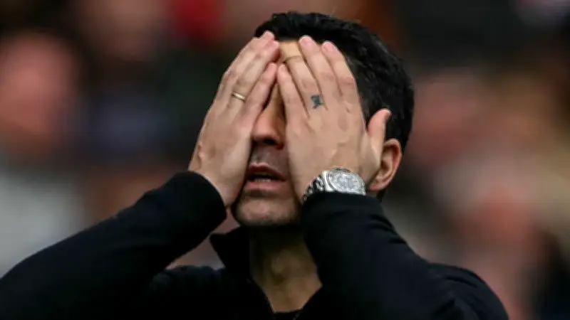 أرتيتا على حافة الرحيل من آرسنال.. وفابريجاس بديل جاهز لخلافته