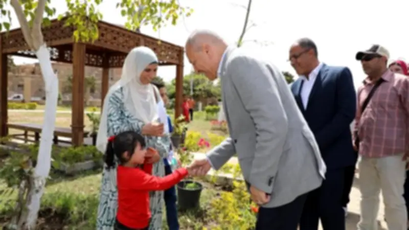 محافظ القاهرة يوجه برفع درجة الاستعداد لاستقبال احتفالات شم النسيم وأعياد الربيع