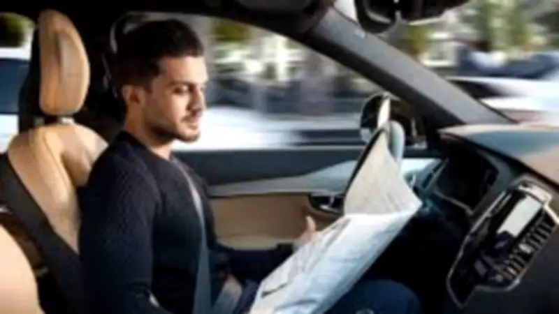 نصائح أساسية لقيادة آمنة على الطرق السريعة: دليل شامل للسائقين