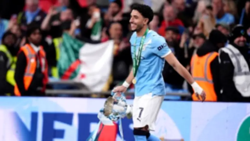 غياب مرموش عن تشكيل مانشستر سيتي الأساسي في مواجهة تشيلسي بالدوري الإنجليزي