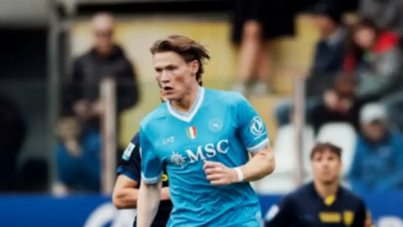 تعادل نابولي وبارما يربك المنافسة على الصدارة في الدوري الإيطالي