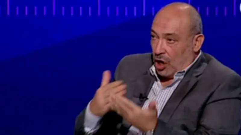 خبير لوائح: قانون الفيفا يحصن قرارات الحكام ويمنع الاستماع لتسجيلات الفار نهائياً