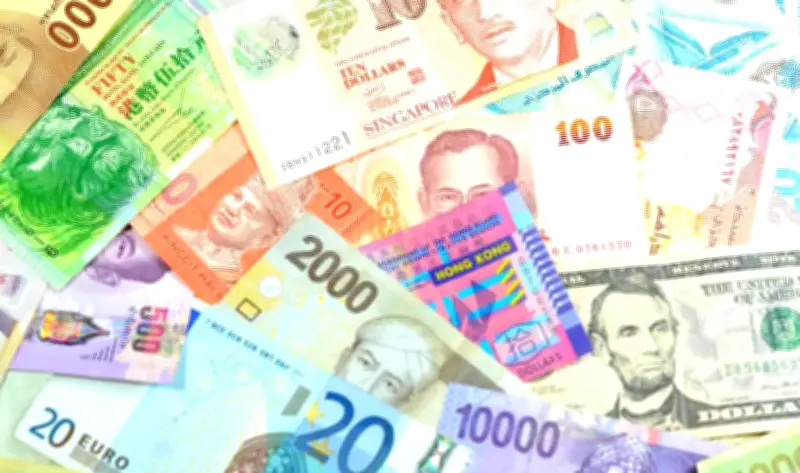 تقلبات أسعار العملات الأجنبية اليوم: الدولار واليورو والجنيه الإسترليني