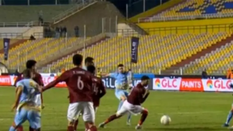 ناصر عباس: حكم الفار يتحمل مسؤولية كبيرة في المباريات ويؤكد على أهمية عرض جميع الزوايا