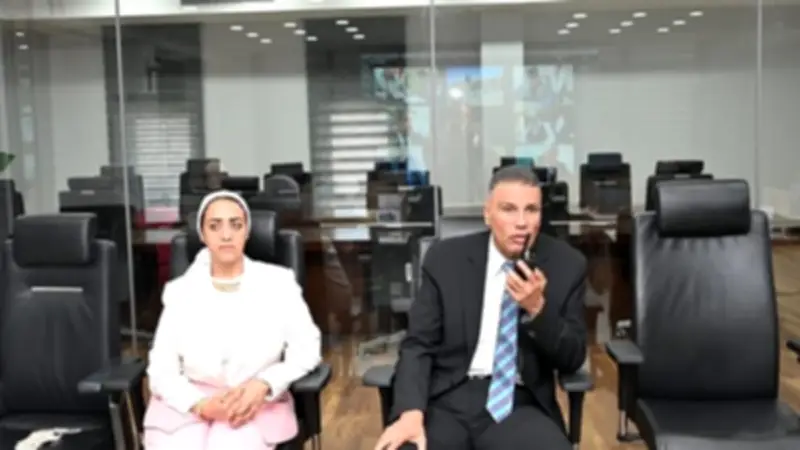 محافظ جنوب سيناء يشرف على الاستعدادات لاحتفالات شم النسيم وعيد القيامة عبر غرفة الطوارئ