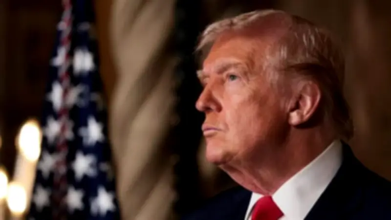 ترامب يدرس استئناف الضربات على إيران وسط تصعيد الحصار البحري والمفاوضات