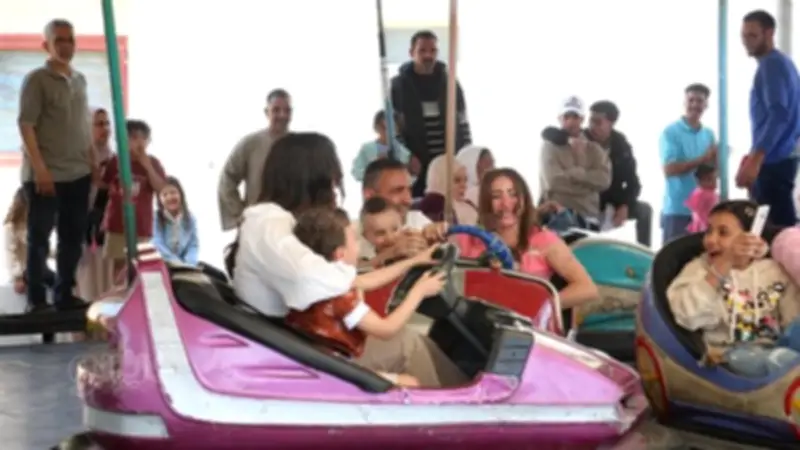 السيارات الكهربائية تخطف الأضواء في احتفالات شم النسيم بالحديقة الدولية