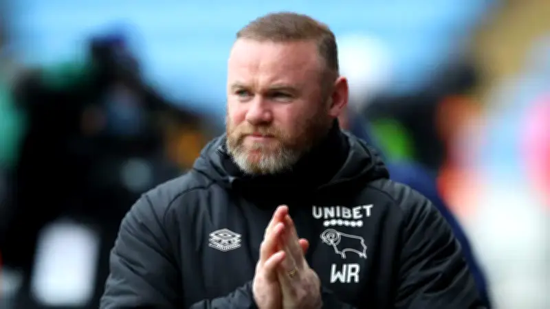 روني يتوقع تفوق مانشستر سيتي في سباق البريميرليج بفضل خبرة جوارديولا