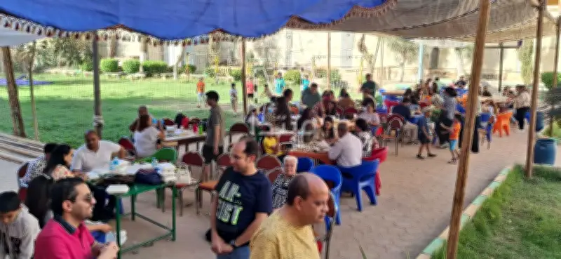 الكنيسة الإنجيلية بأسيوط تقدم فسيخ وورنجة مجانًا للجميع بمناسبة شم النسيم