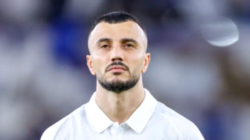 سايس يبهر بلمسة كعب سحرية ضد بونو في مواجهة الهلال والسد الآسيوية