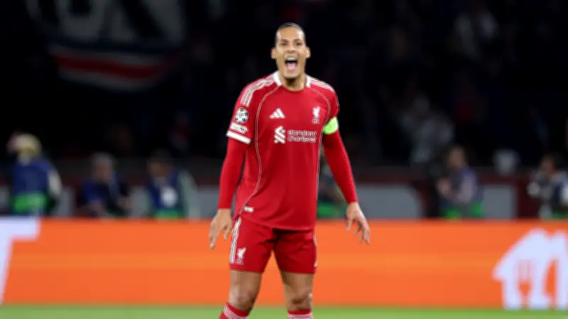 فان دايك يحذر باريس سان جيرمان: التأهل لم يحسم بعد.. وليفربول قادر على العودة الكبيرة