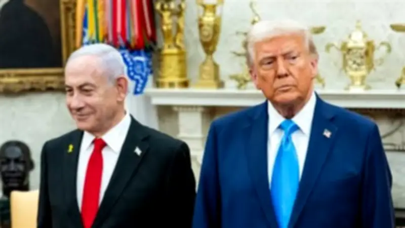 نتنياهو يوبخ وزراء ائتلافه بعد تغريدة فوجل المسيئة لترامب: "أنا من يقرر"