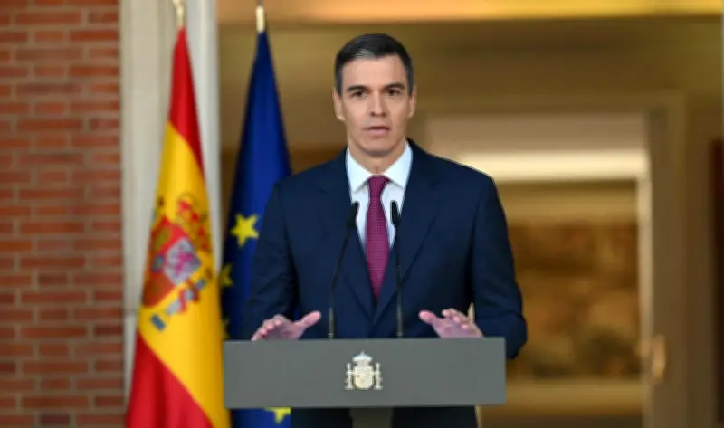 رئيس الوزراء الإسباني يحذر: القانون الدولي يتعرض لانتهاك صارخ من جانب إسرائيل