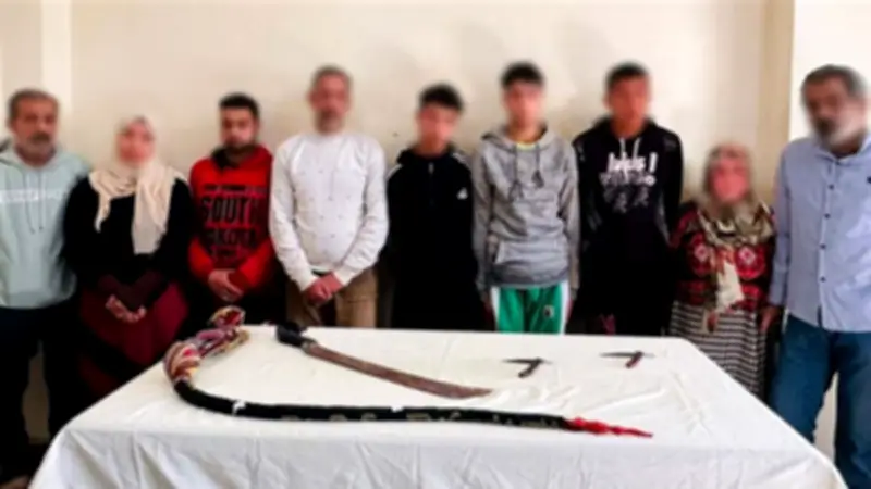 الأمن يكشف ملابسات فيديو متداول حول بيع شيشة إلكترونية للأطفال بالقاهرة