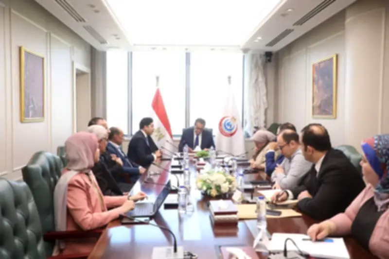 وزير الصحة يعلن تطوير مستشفى الكبد ببلطيم ليكون متعدد التخصصات الطبية