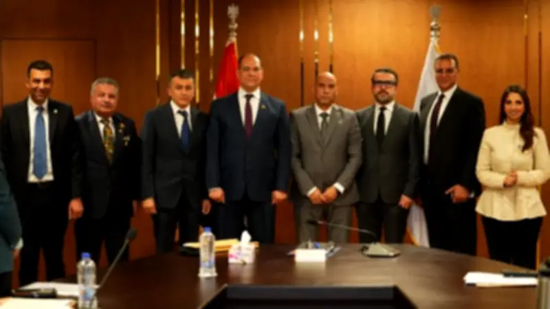 وزير العمل يؤكد: خدمة المواطن هدفنا المشترك ومكتبي مفتوح للنواب للتشاور