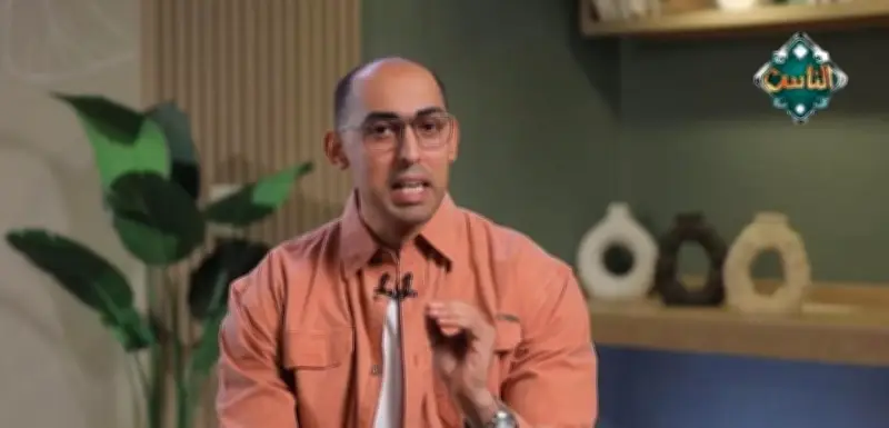 استشاري الطب النفسي يكشف عن دور القراءة الحاسم في تشكيل سلوك الطفل وتطوره