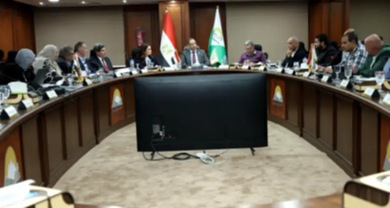 محافظ الجيزة يعلن عن تطوير منظومة التسويق والاستثمار لتعظيم الموارد المحلية