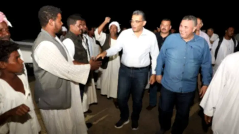 محافظ البحر الأحمر يزور مركز تخاطب الشلاتين ويوجه بتوفير وجبات غذائية للأطفال ذوي الهمم