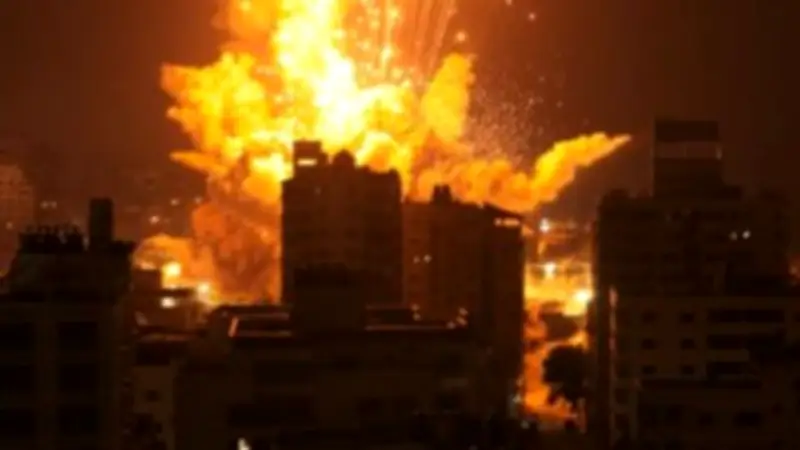 تصعيد خطير في جنوب لبنان: غارات إسرائيلية مكثفة وارتفاع الضحايا إلى أكثر من ألفين