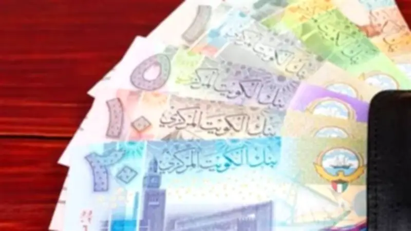 استقرار سعر الدينار الكويتي أمام الجنيه في البنوك المصرية اليوم الثلاثاء
