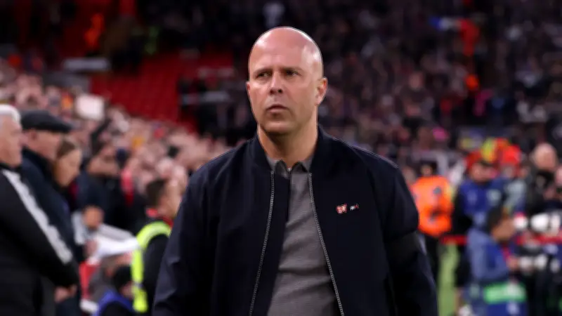 سلوت يعلق على خروج ليفربول من دوري الأبطال: قرارات التحكيم أثرت في مصيرنا