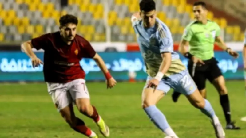 فيفا يؤكد صحة قرار محمود وفا بإلغاء ركلة جزاء الأهلي أمام سيراميكا