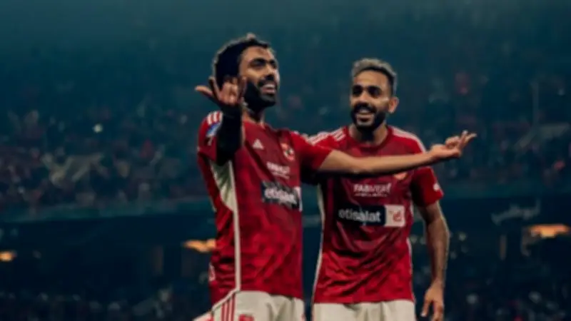 لاعب الأهلي حسين الشحات يهنئ محمود كهربا بعيد ميلاده عبر إنستجرام