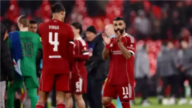 جماهير ليفربول تودع محمد صلاح بحرارة بعد الخروج من دوري الأبطال