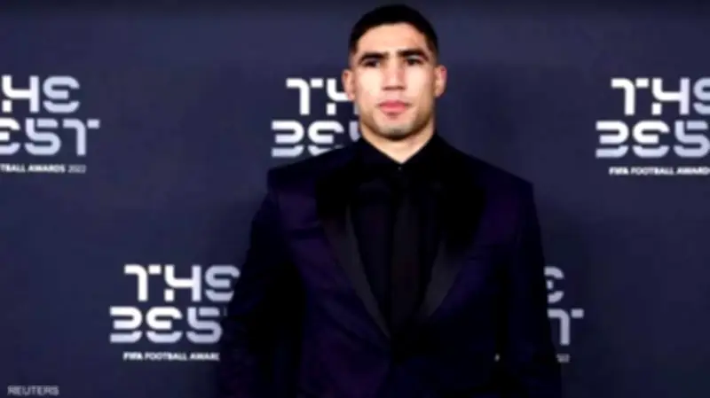 أشرف حكيمي: "الأمر كان صعبًا وكنا حاضرين" بعد تأهل باريس سان جيرمان لدوري الأبطال