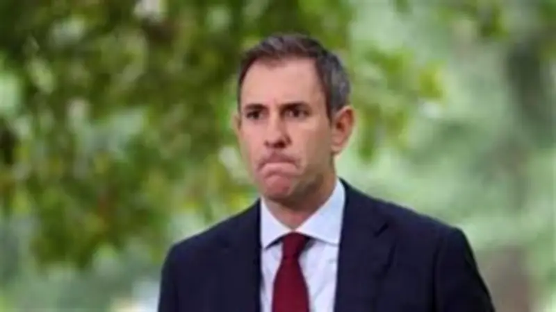 وزير الخزانة الأسترالي يحذر: الحرب على إيران تدفع الاقتصاد العالمي إلى مرحلة خطيرة