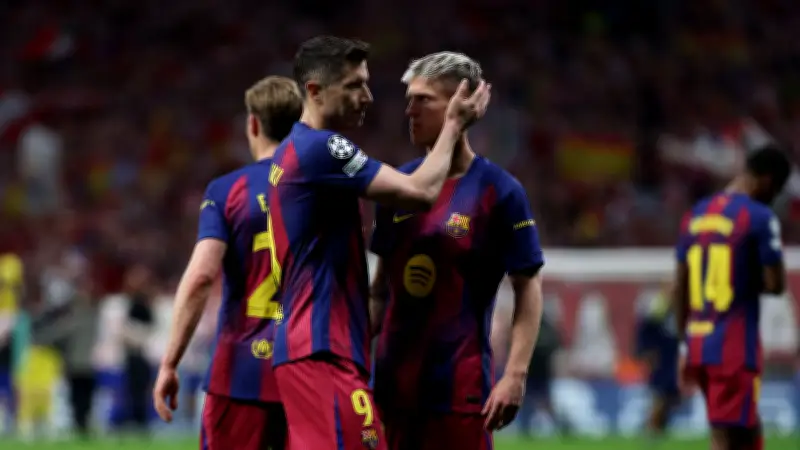 برشلونة يتخذ أول قرار بعد الإقصاء الأوروبي: تسريع ضم باستوني من إنتر ميلان