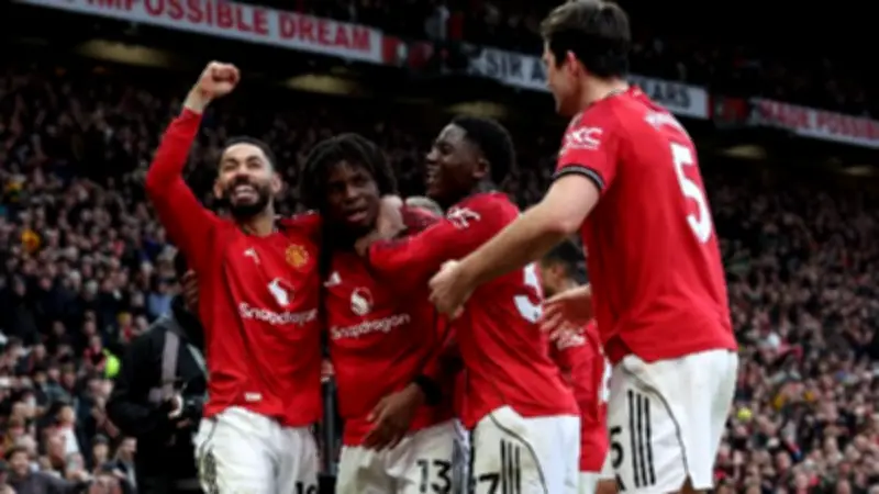 مانشستر يونايتد يتقدم باستئناف عاجل لطرد ليساندرو مارتينيز في مباراة ليدز