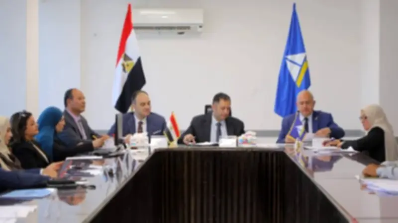 محافظ دمياط يطلق مبادرة 'المحافظ هيجيلك' للتواصل المباشر مع المواطنين