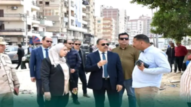 محافظ الشرقية يتفقد أعمال تطوير شارع سعد زغلول بالزقازيق لتحسين الحركة المرورية